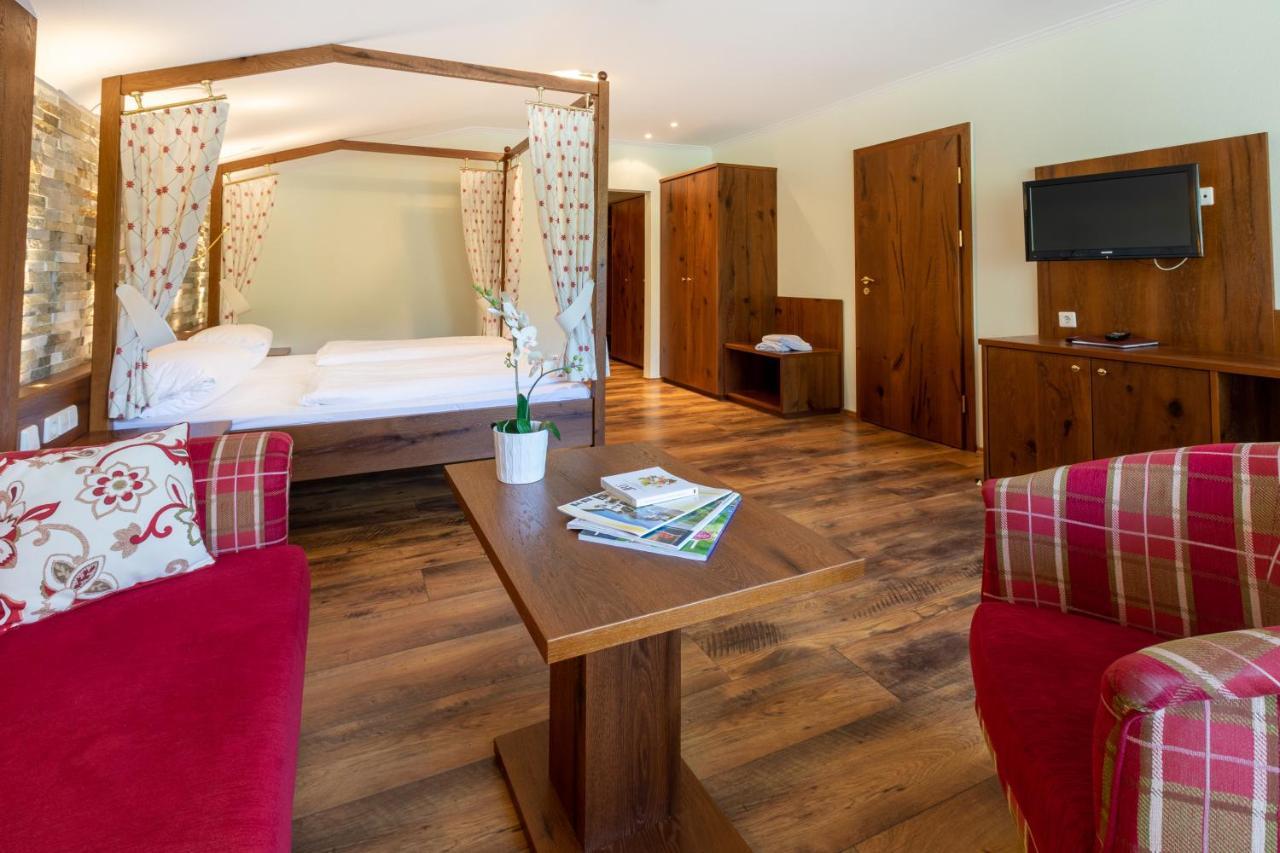 Sackmann Wanderhotel 바이에르스브론 외부 사진